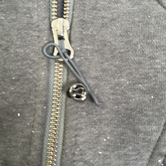 Lululemon gray glitter cuddle up jacket size 2 - Picture 8 of 16